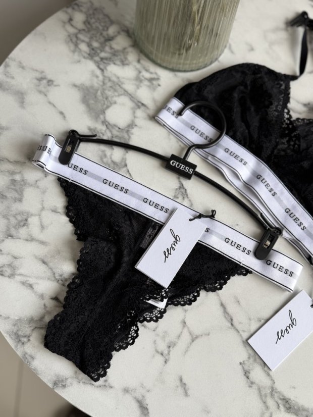 Dámske spodné prádlo Guess  - čierne