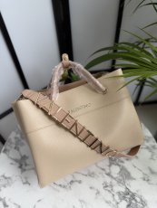 Kabelka Mario Valentino Alexia - krémová