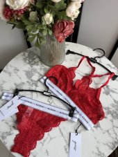 Dámske spodné prádlo Guess  - červené