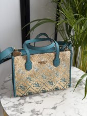 Kabelka Guess