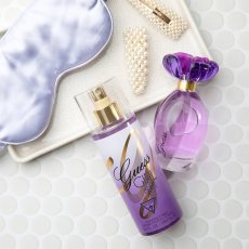 Telový sprej Guess  Girl Belle Body spray 250ml